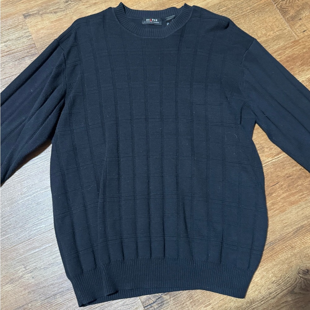 Axcess Men's Black Crewneck Sweater